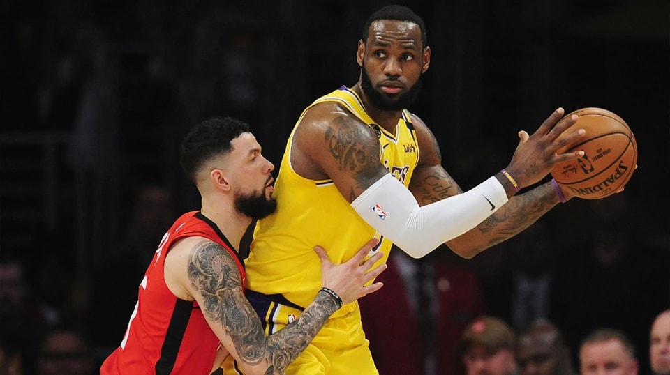 斯对抗了十, 也不华丽, 有相当多的 斯对抗了十, 也不华丽, 有相当多的